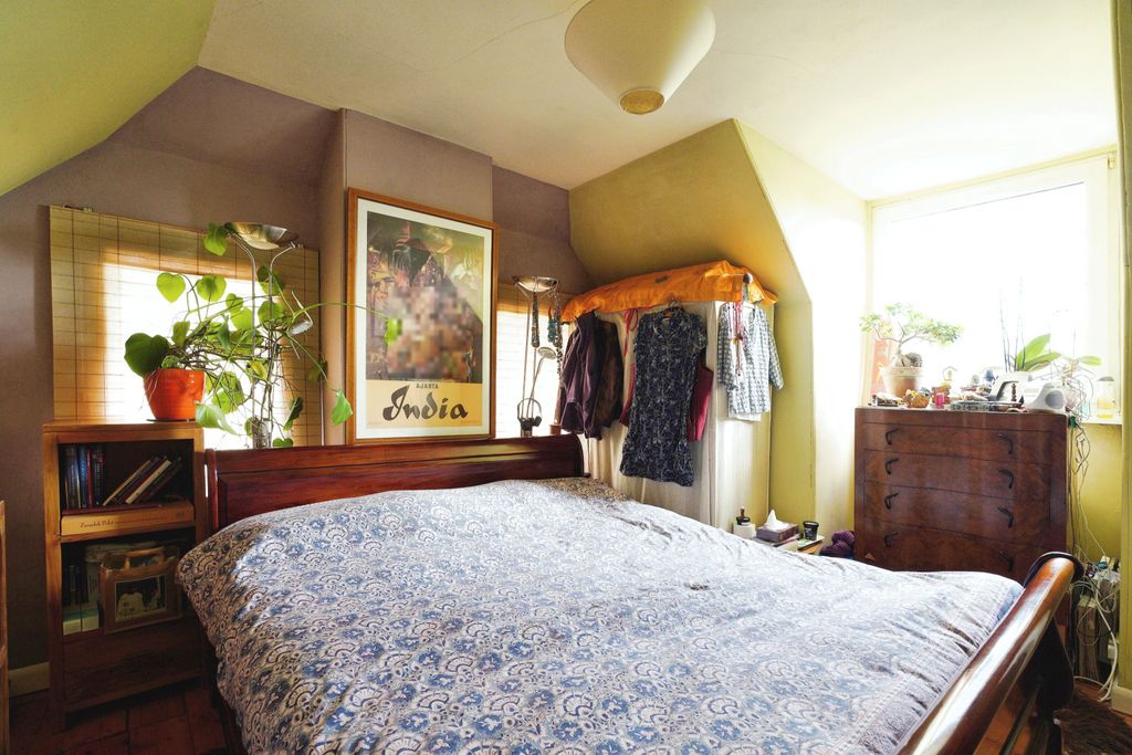 Property photo 2 of 12 Photography