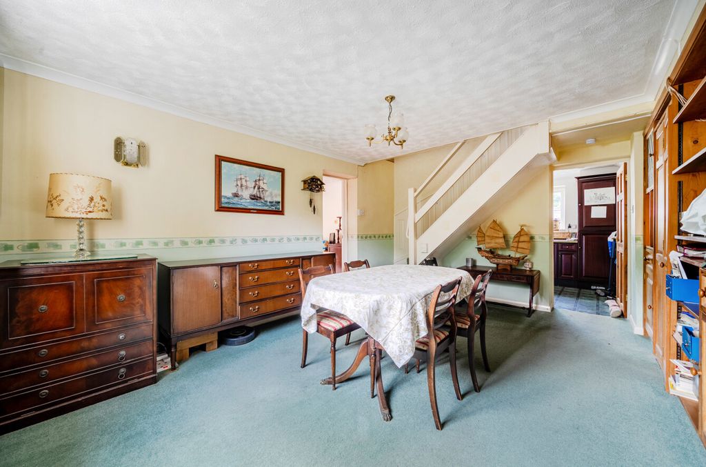Property photo 3 of 24 1492846-7-6A59152...