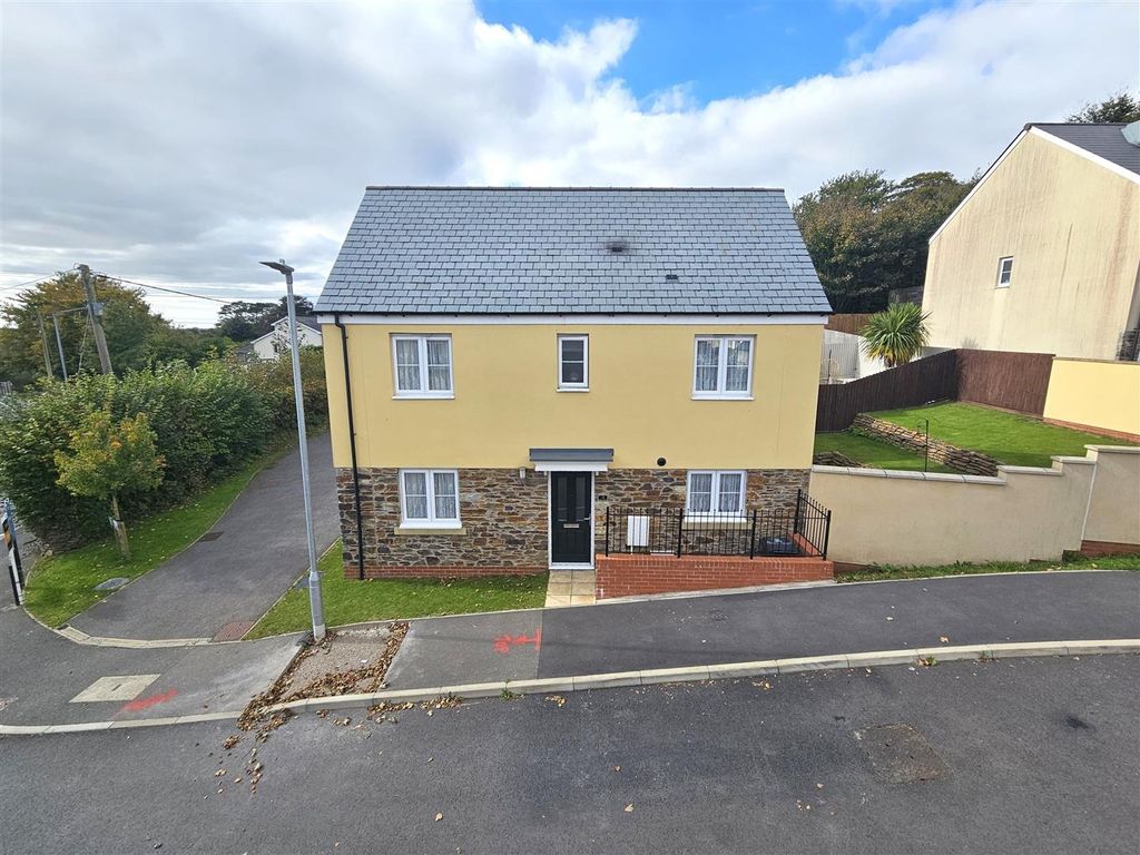 Property photo 1 of 17 Main (2).Jpg