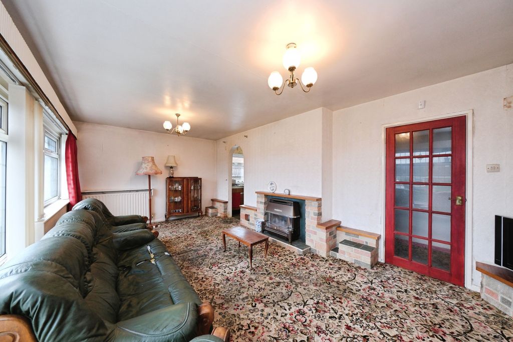 Property photo 3 of 16 Dscf1798