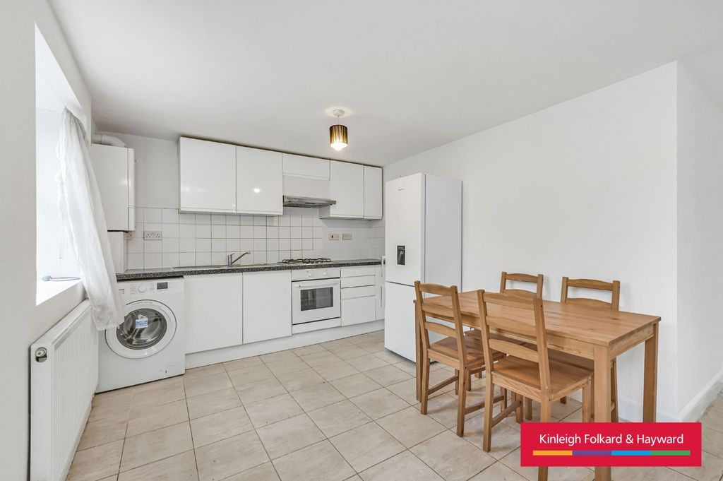 Property photo 3 of 9 Picture No. 21