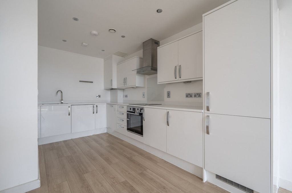 Property photo 2 of 10 Picture No. 09