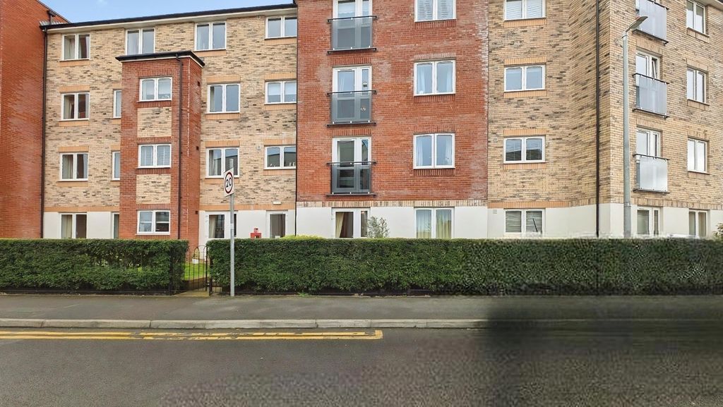 Property photo 2 of 11 Pbox-Img.Jpg