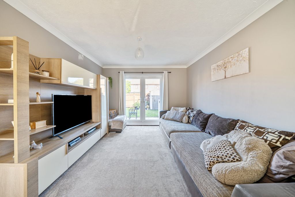 Property photo 2 of 13 1357441-2-68d129E...