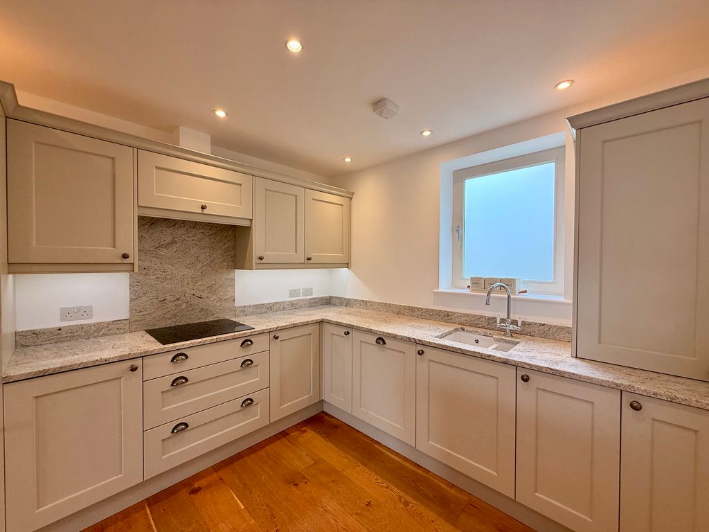 Property photo 2 of 15 Kitchen