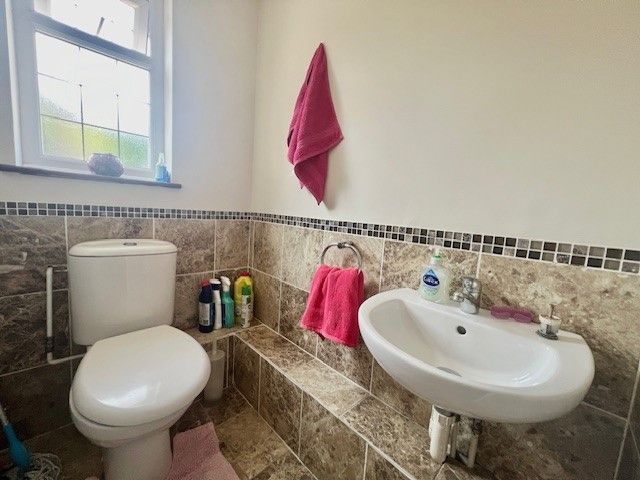 Property photo 3 of 5