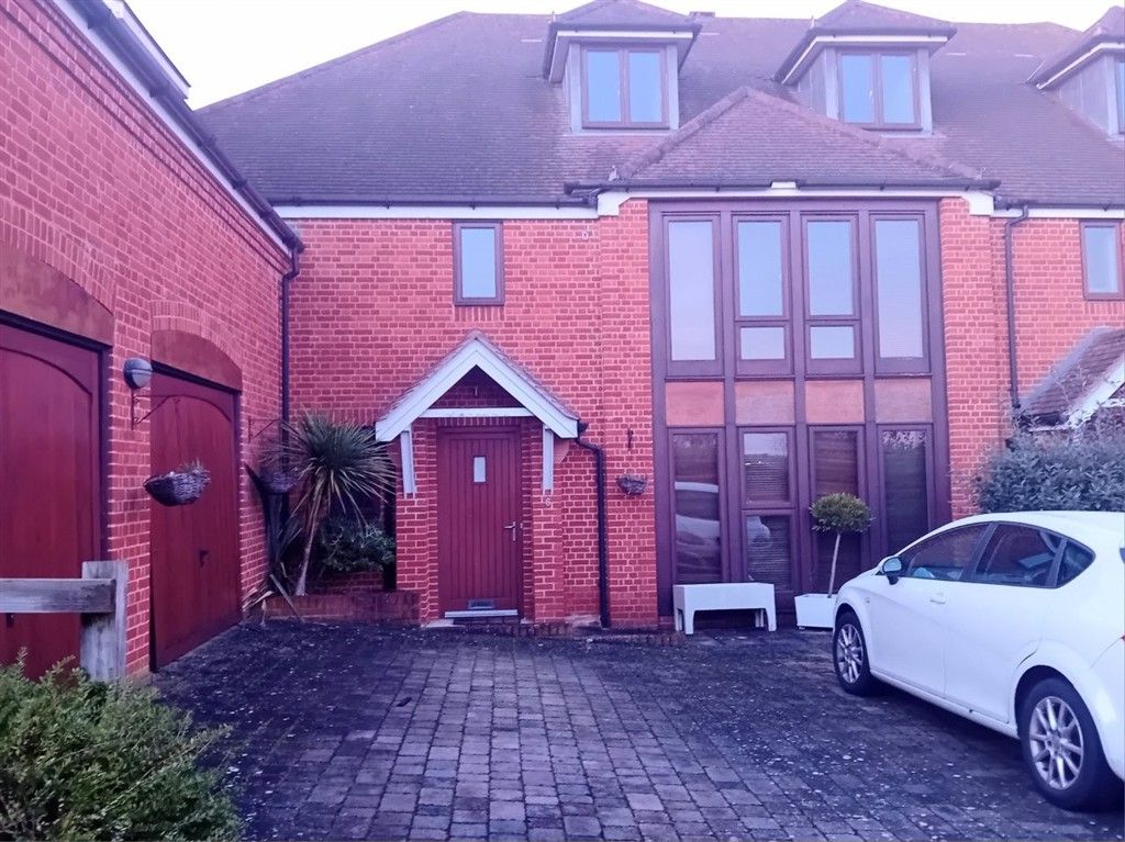 Property photo 1 of 4