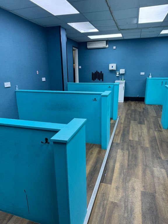 Property photo 3 of 11 Photo 11