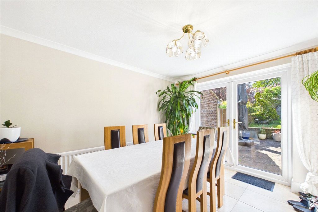 Property photo 3 of 16 Picture No. 05