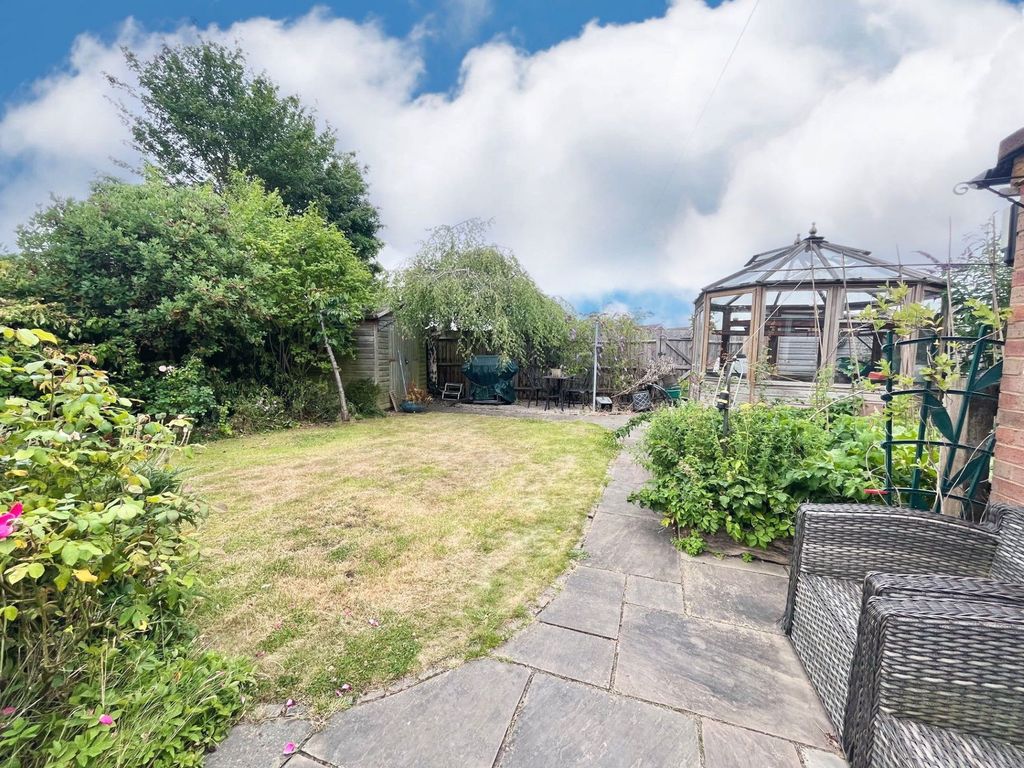 Property photo 3 of 19