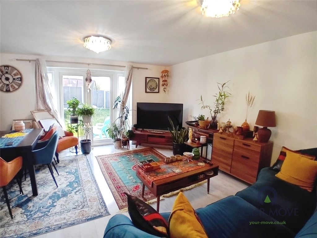 Property photo 2 of 14 Picture No. 12