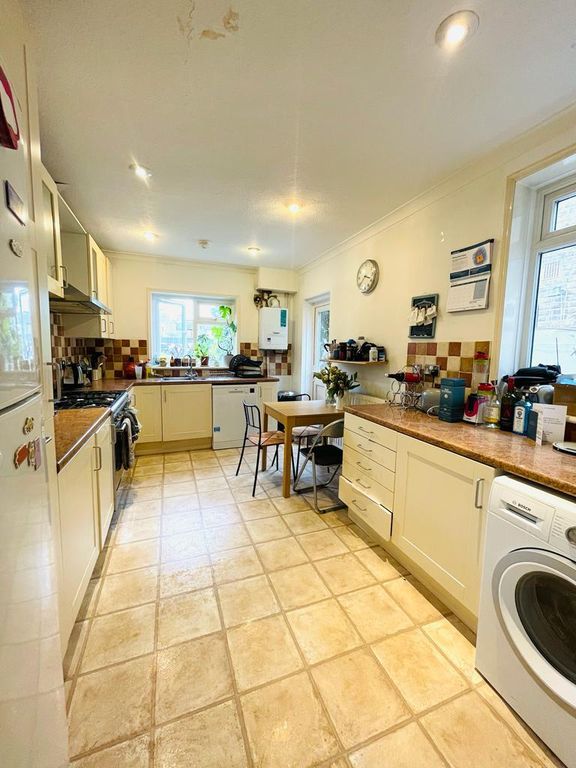 Property photo 1 of 11 Photo 1