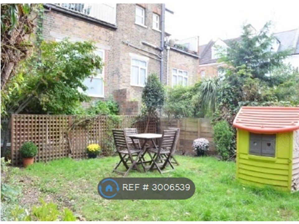 Property photo 3 of 12 Garden