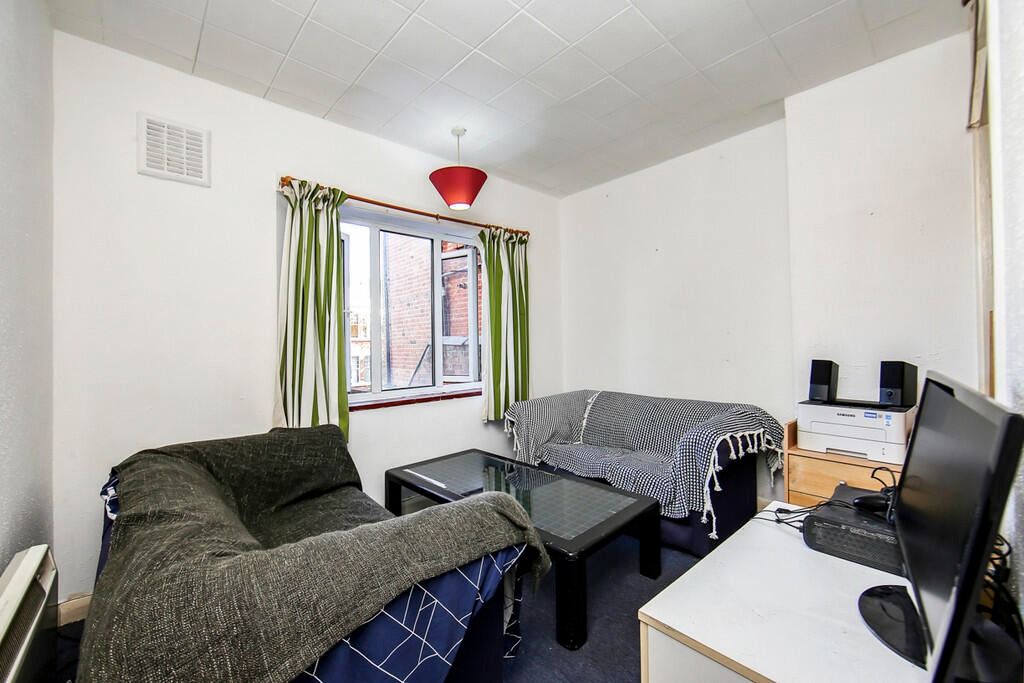 Property photo 1 of 7 5300990