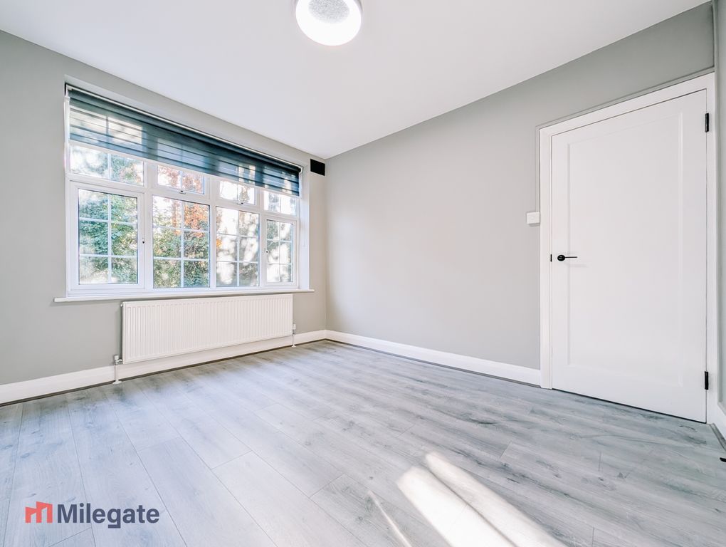 Property photo 2 of 11 Photo 2