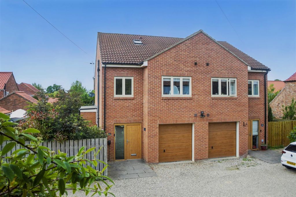 Property photo 1 of 15 Photo_002.Jpg