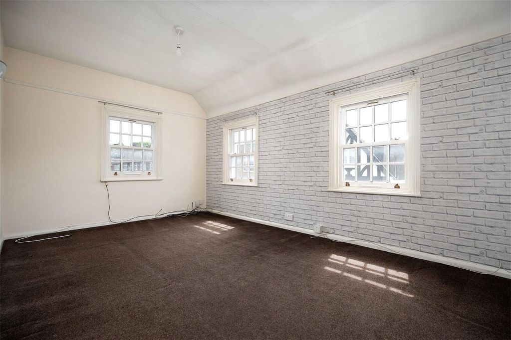 Property photo 2 of 8 Living/Dining Room