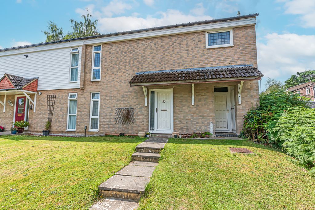 Property photo 1 of 10 11
