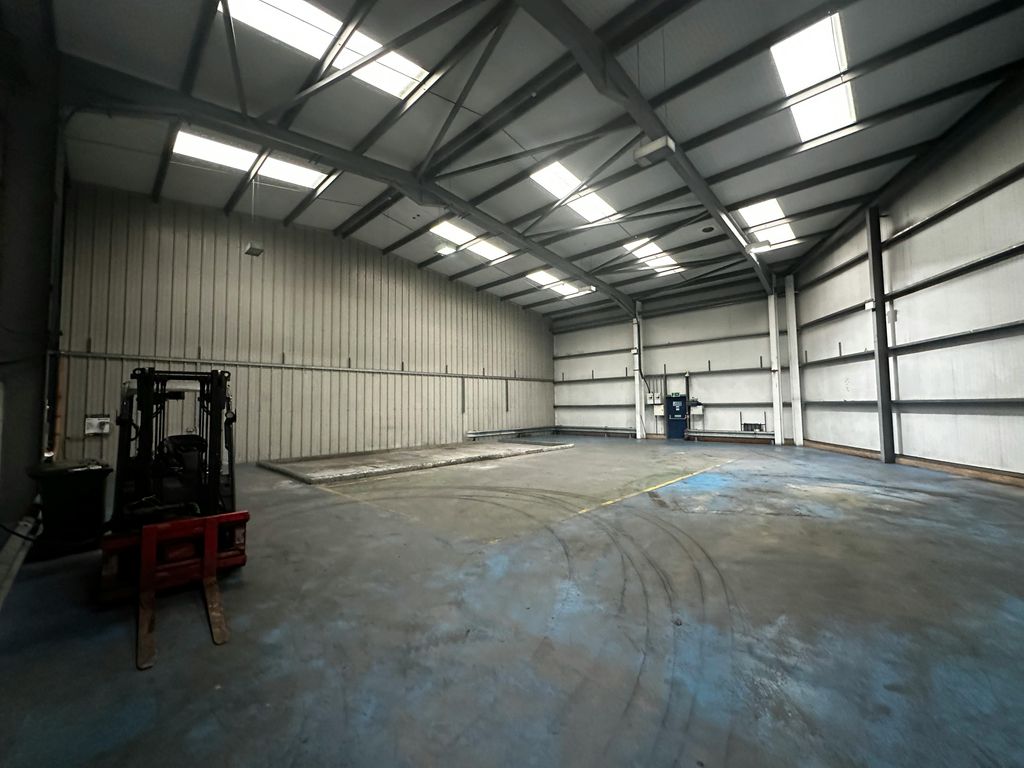 Property photo 3 of 8 Img_4624.Png