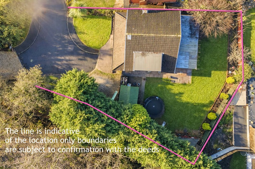 Property photo 2 of 37