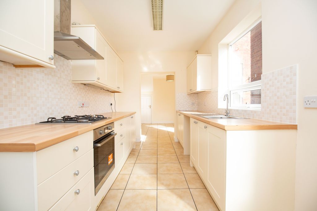 Property photo 3 of 16 Mw-8467