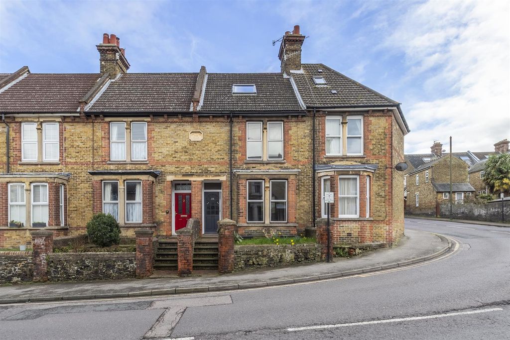 Property photo 1 of 31