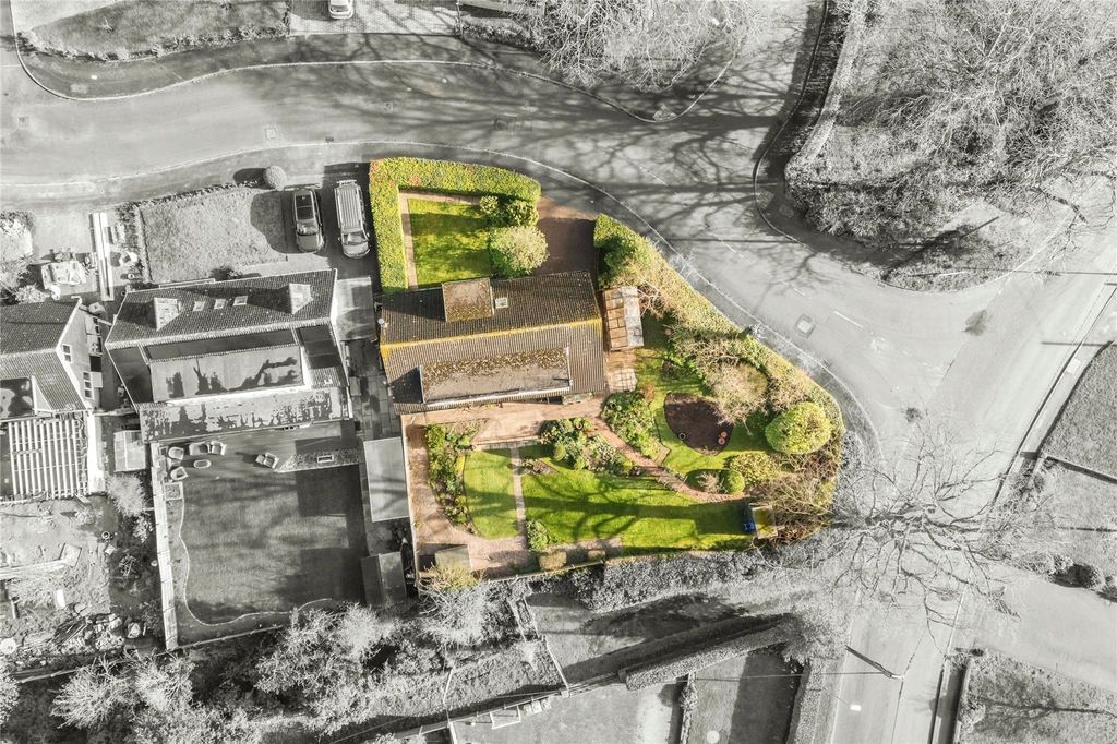 Property photo 2 of 25 Picture No. 47