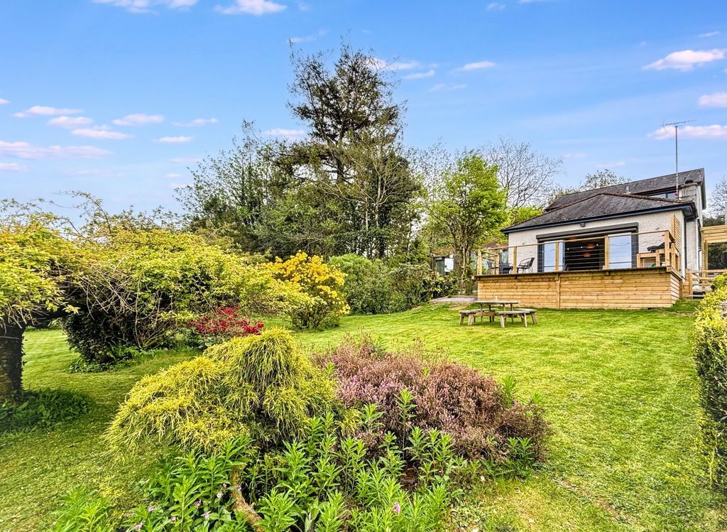 Property photo 1 of 49