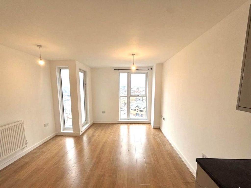 Property photo 2 of 10 149A7Cb3-d9A7-4F3F-B9ee-3Ffb97Dfe389