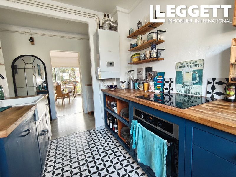 Property photo 3 of 10