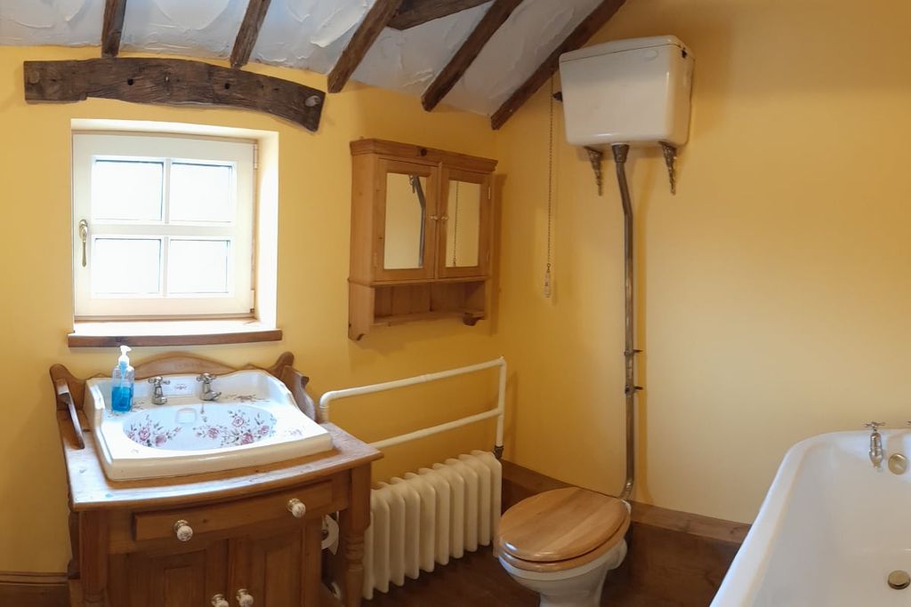 Property photo 3 of 14
