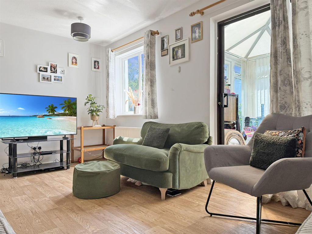 Property photo 3 of 9 Img_0530.Jpg