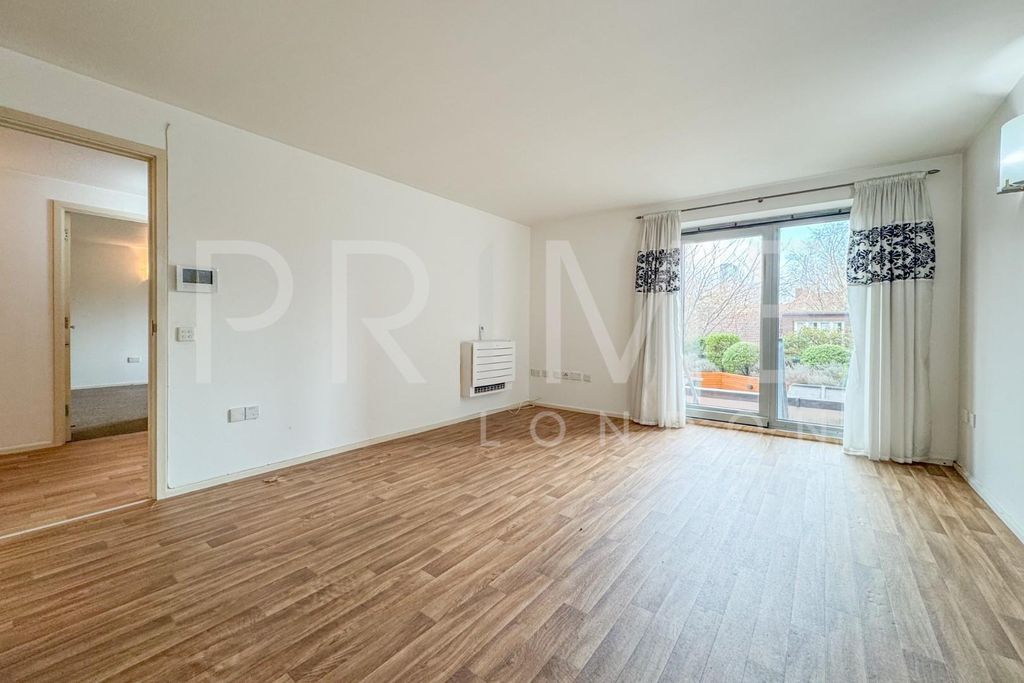 Property photo 3 of 16 Per2Bse (2).Jpg