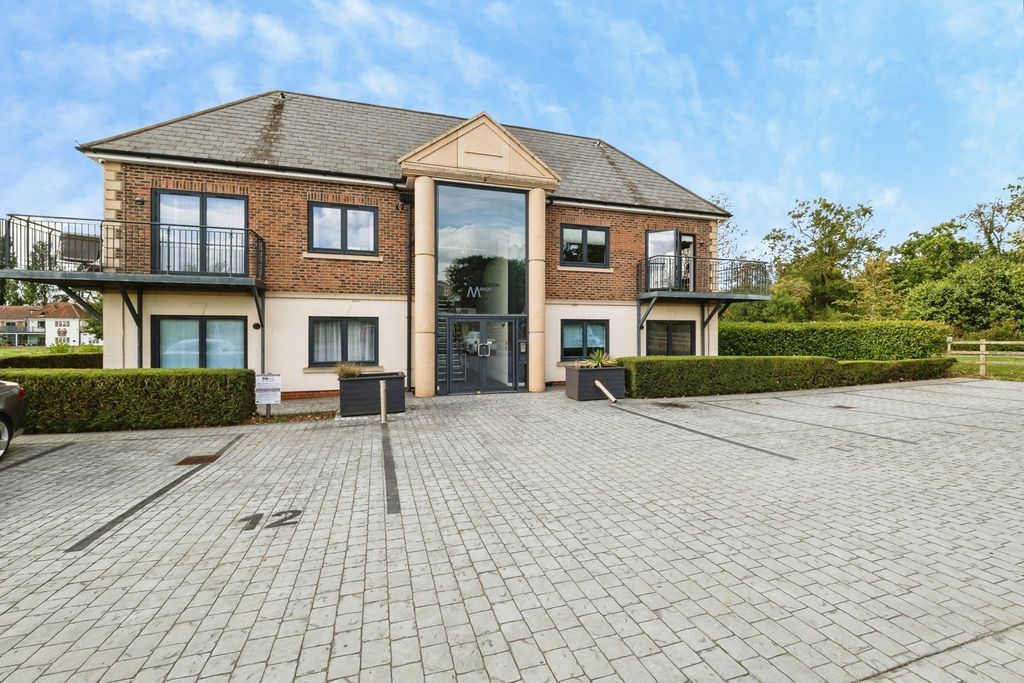 Property photo 1 of 15 Pbox-Img.Jpg