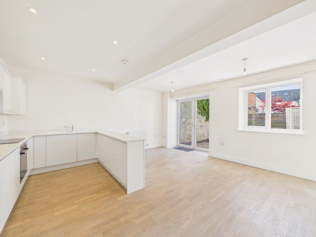 Property photo 3 of 18 Open Plan Living