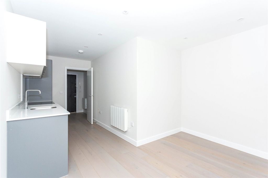 Property photo 2 of 3 Picture No. 02