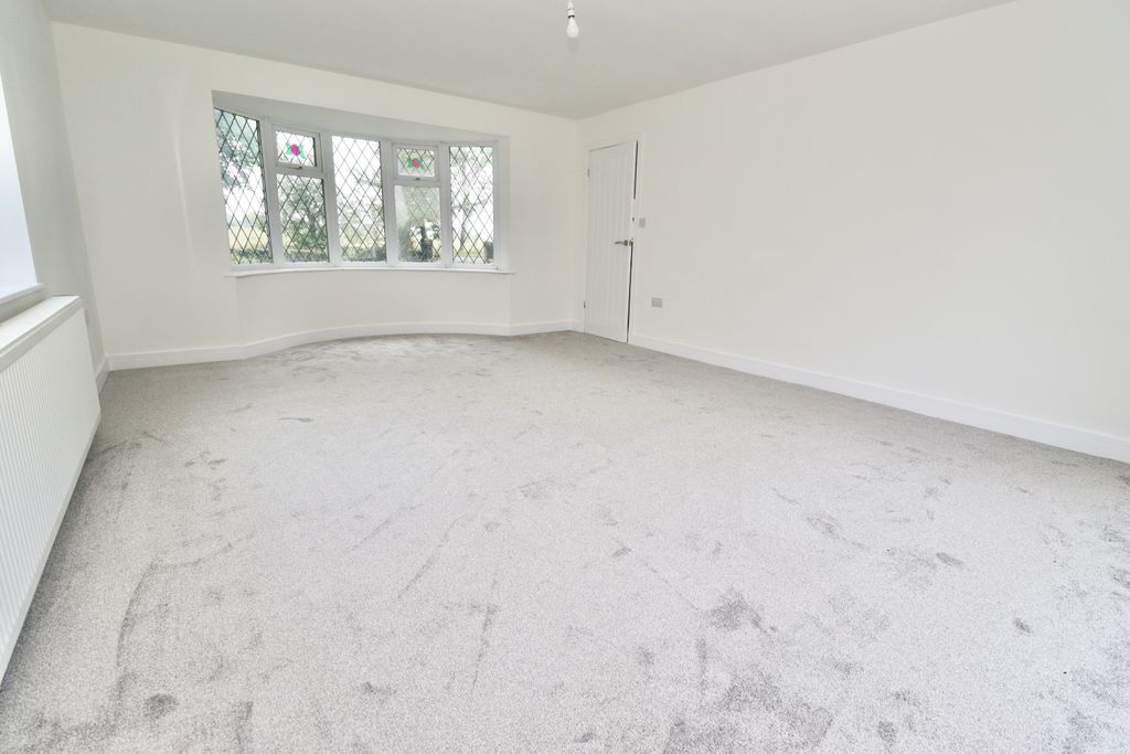 Property photo 3 of 19 Img_0674