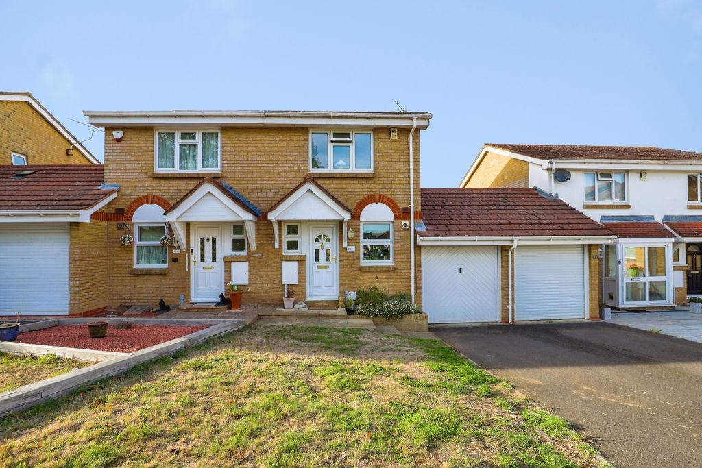 Property photo 1 of 18 Pbox-Img.Jpg