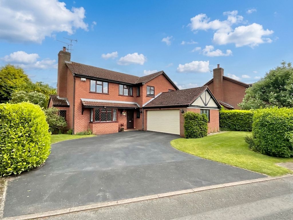 Property photo 1 of 24