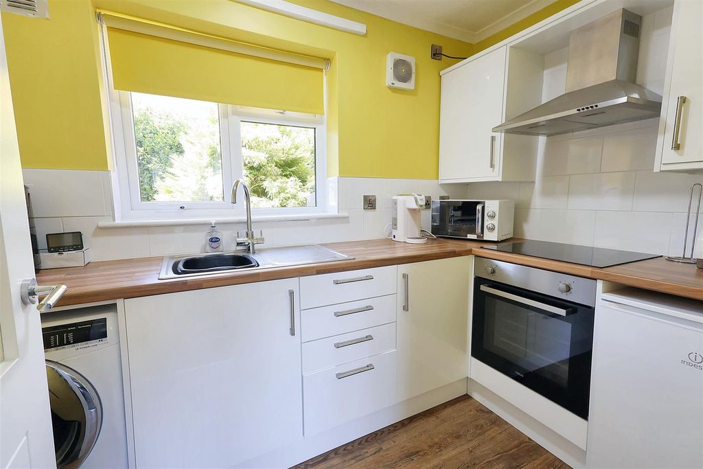 Property photo 2 of 16 Img_0564.Jpg