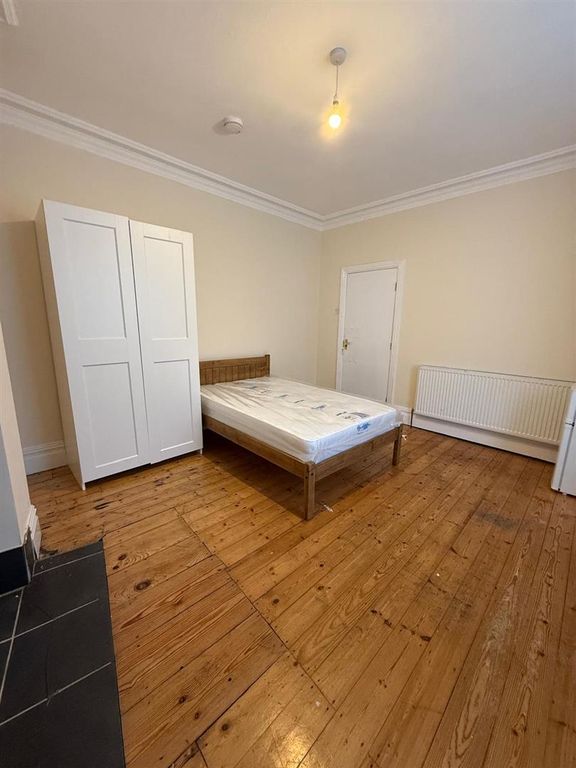 Property photo 1 of 8 Whatsapp Image 2025-10-17 At 11.34.19_73B6F4cd.Jpg