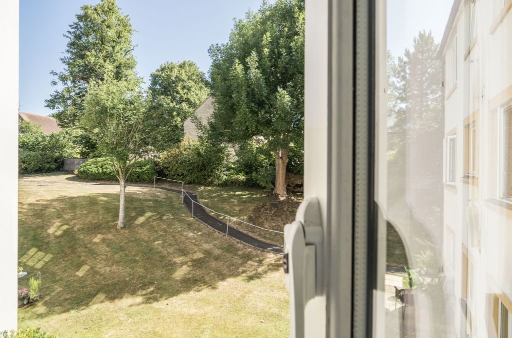 Property photo 2 of 14 View