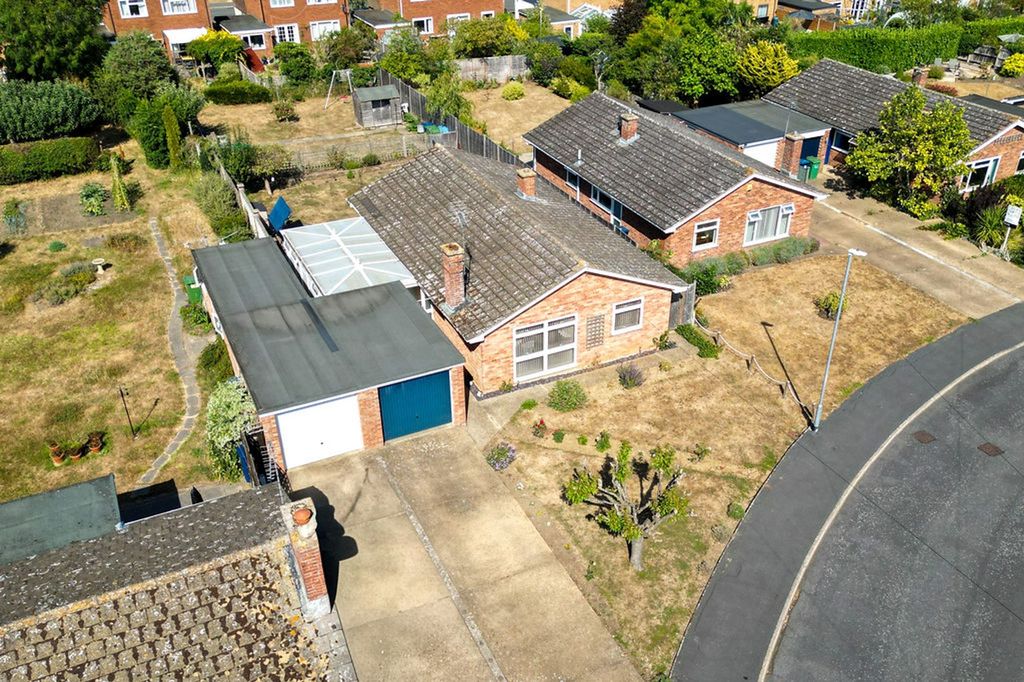 Property photo 1 of 13