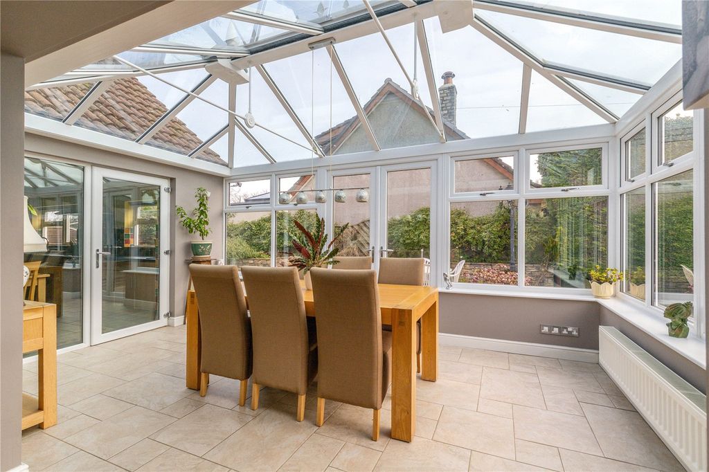 Property photo 3 of 44 Picture No. 50