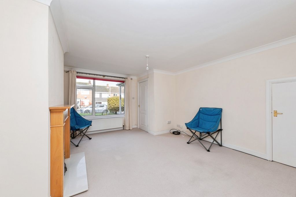 Property photo 2 of 12 Pbox-Img.Jpg