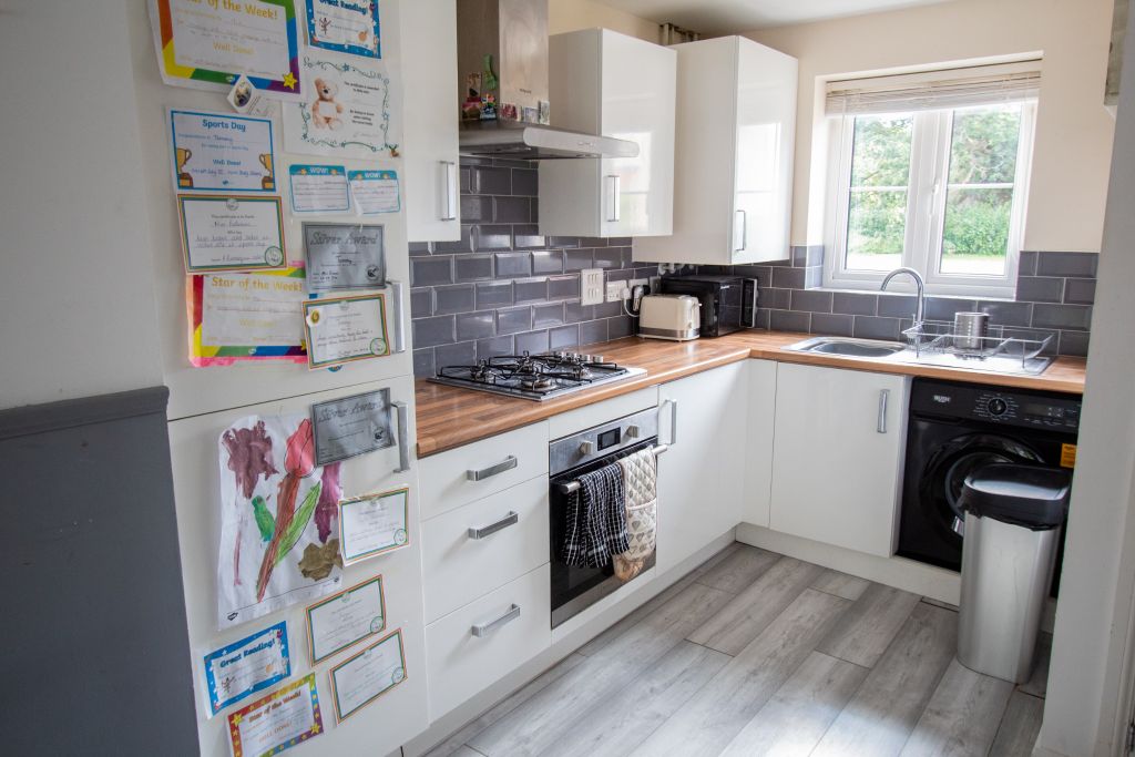 Property photo 2 of 10