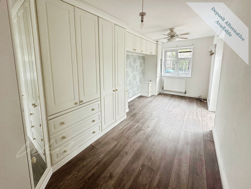 Property photo 3 of 13 12Fdcd7A--48B8-Ad...
