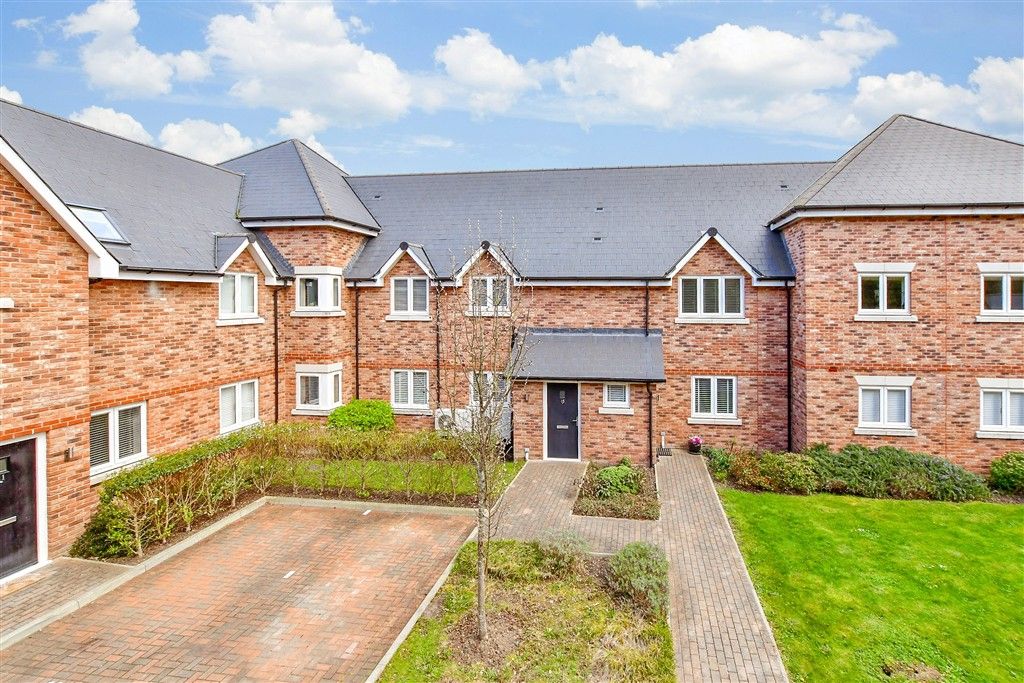 Property photo 1 of 8 External (Web)