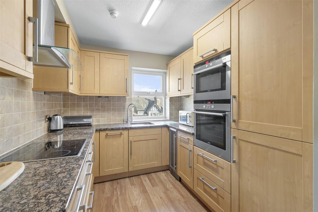 Additional image 4 of 2 bed flat for saleThe Grove, Ilkley LS29