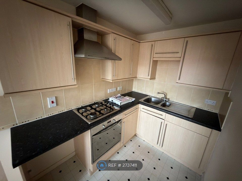 Property photo 2 of 8